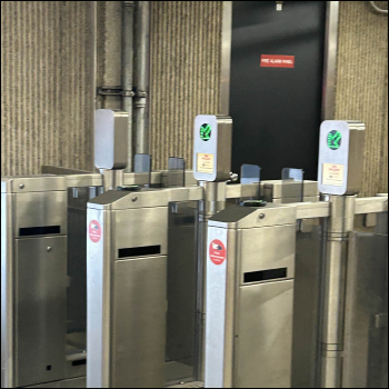 Cup that lights up when empty - what I was trying to go for!